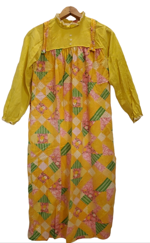 Her Magesty, Vintage night gown, women's size 14, made in USA, 100% cotton